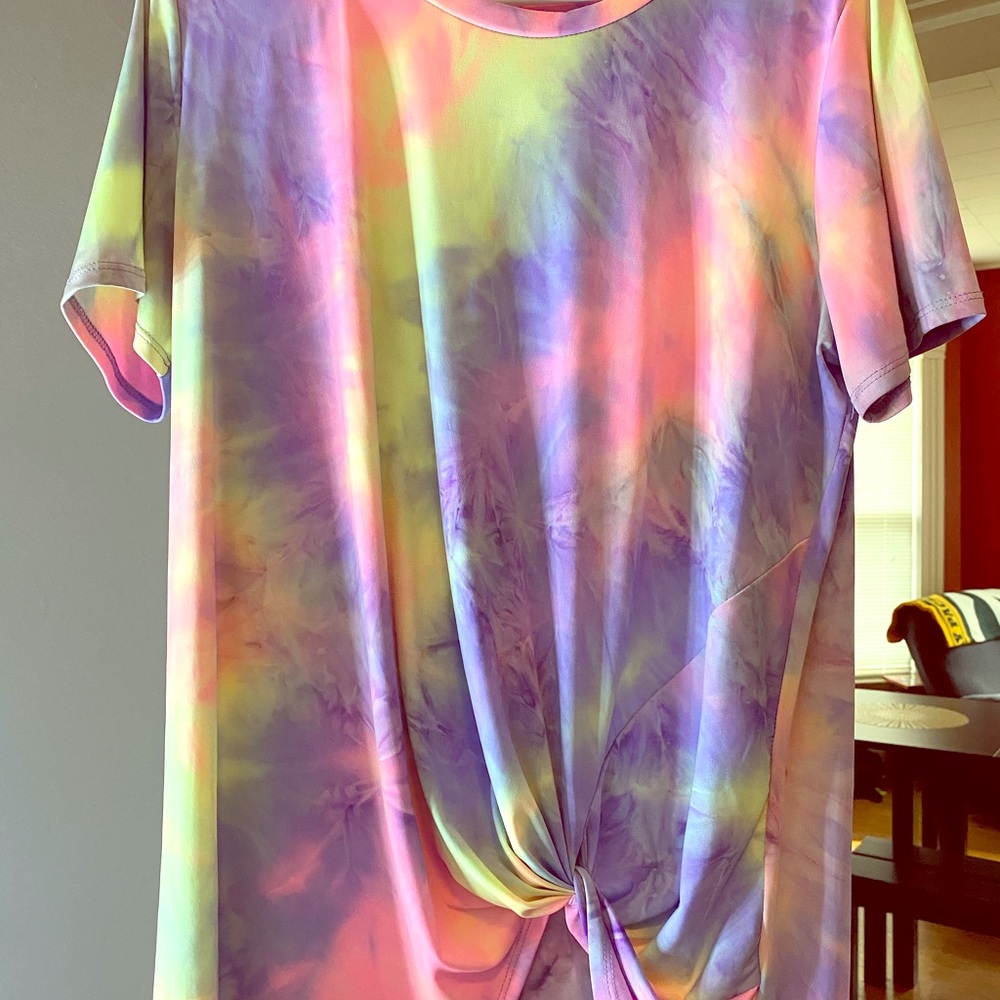 Tie Dye Knotted Top